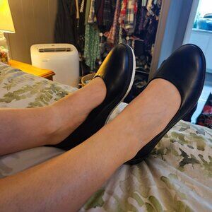 Black Round Toe Heeled Wedge Shoes - Perfect for office use!